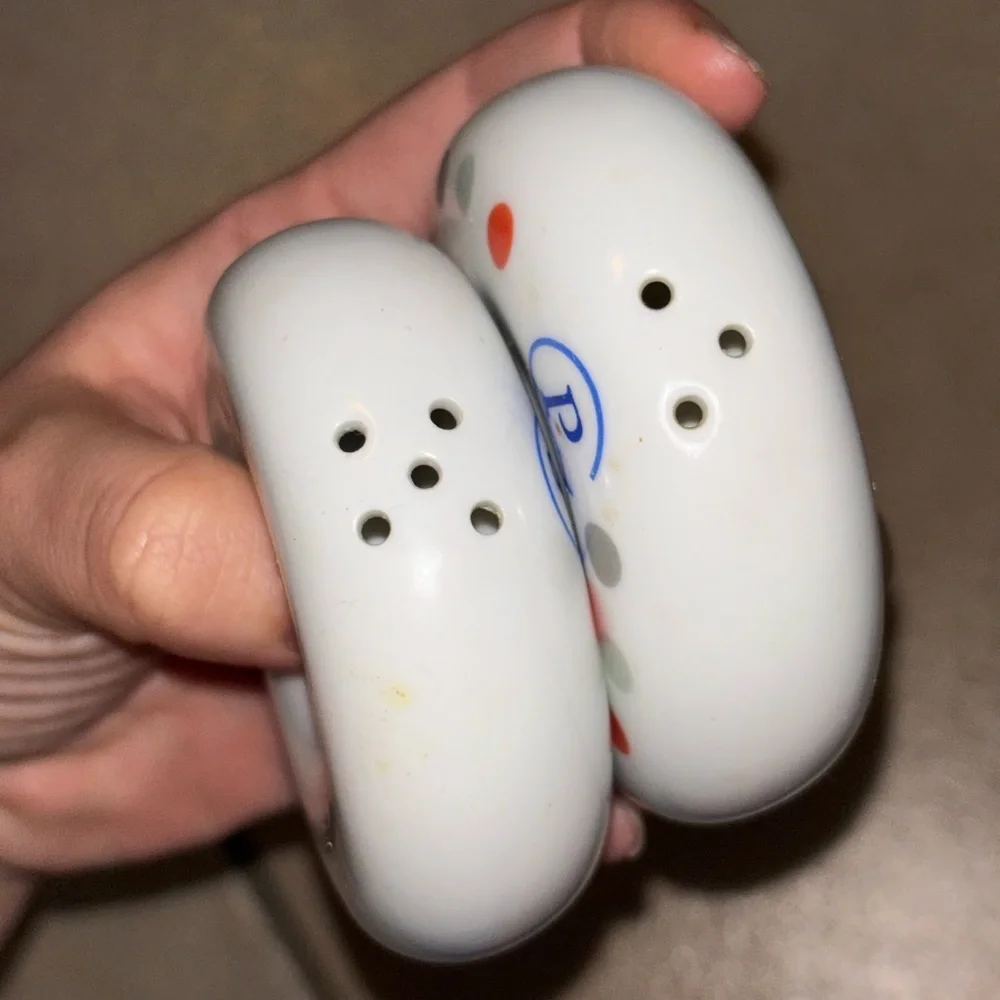 Mid century salt & pepper shaker with oil & vinegar vessles